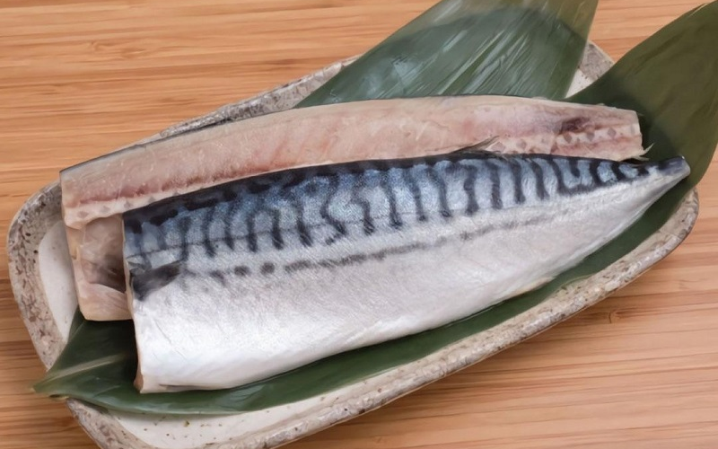 Chọn mua cá Saba chất lượng
